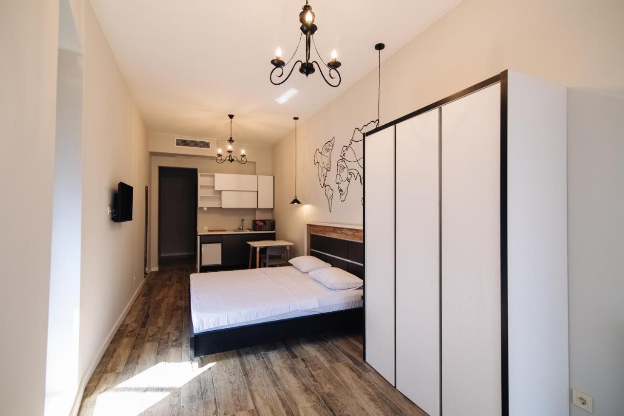 Wine Rock Hotel Тбилиси Экстерьер фото