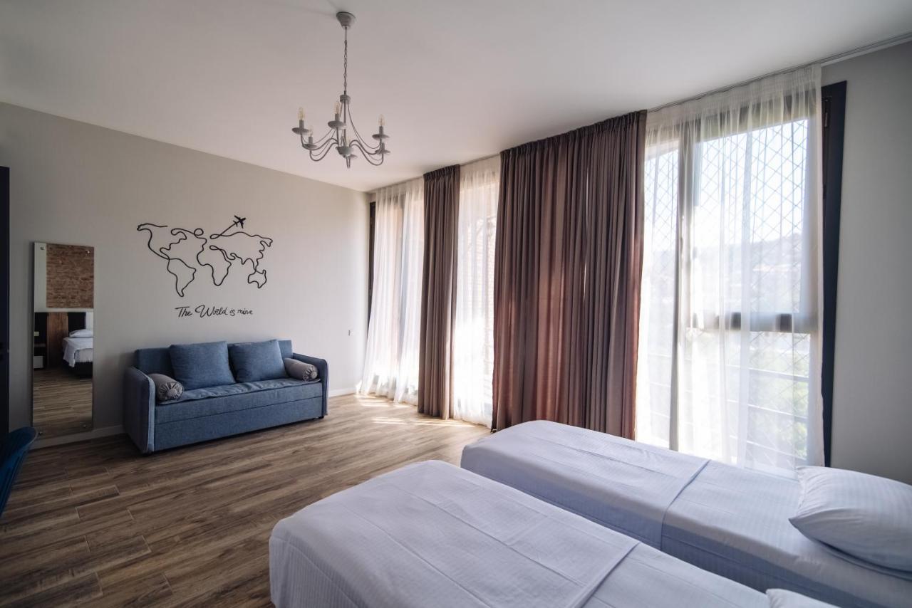 Wine Rock Hotel Тбилиси Экстерьер фото