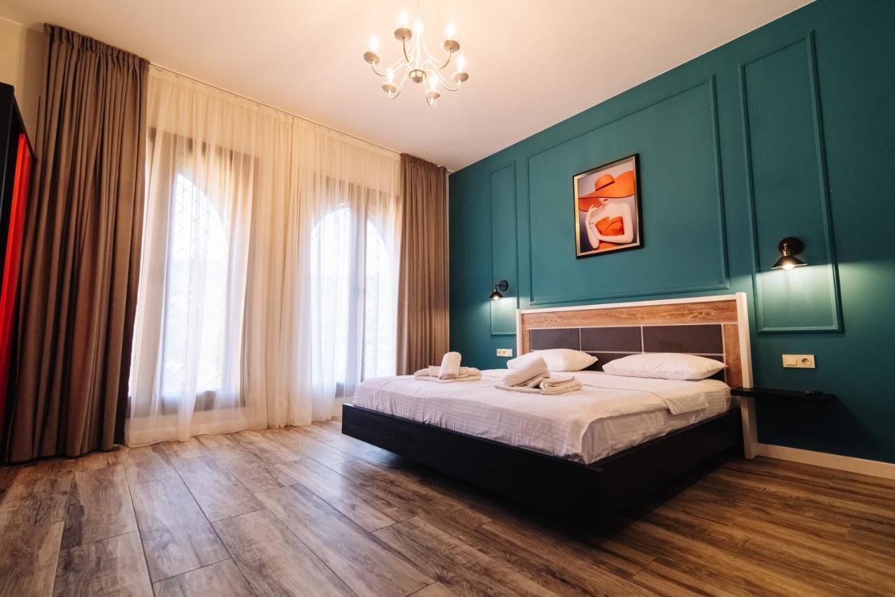 Wine Rock Hotel Тбилиси Экстерьер фото