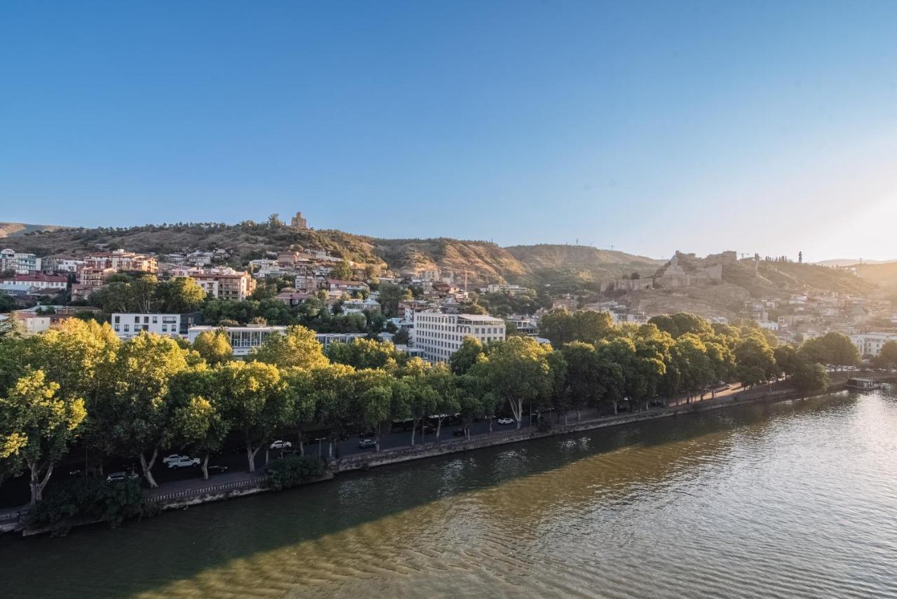 Wine Rock Hotel Тбилиси Экстерьер фото